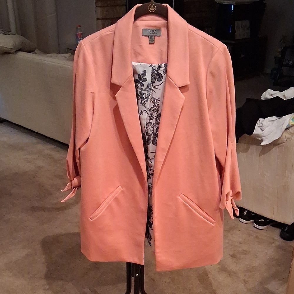 Chic Peach Blazer with Floral Lining